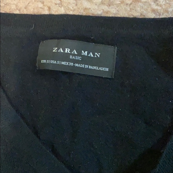 Zara Long Sleeve T-Shirt - Picture 3 of 3